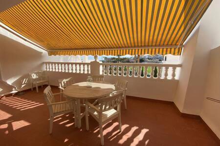 נרחה Apartamento Con Piscina En Las Rosas De Capistrano מראה חיצוני תמונה