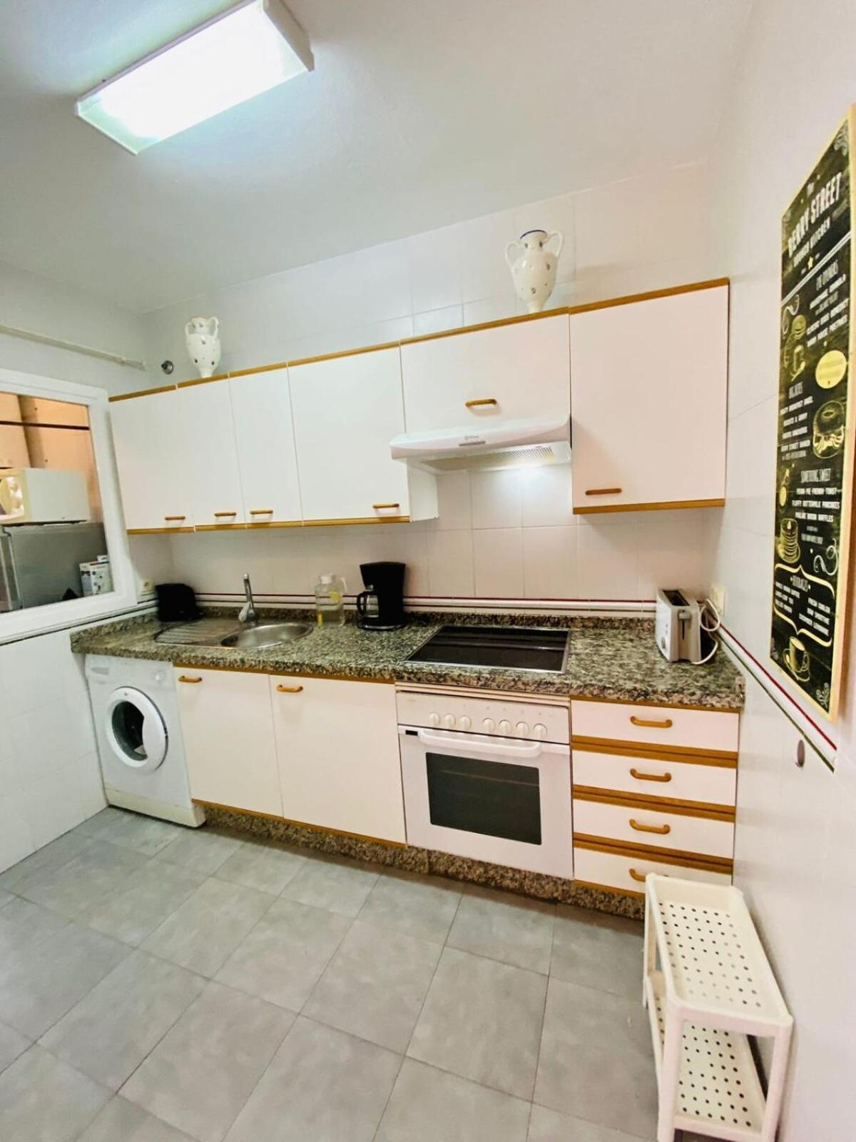 נרחה Apartamento Con Piscina En Las Rosas De Capistrano מראה חיצוני תמונה